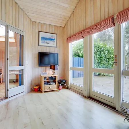 度假居 Athislus - 30km From The Sea By Interhome