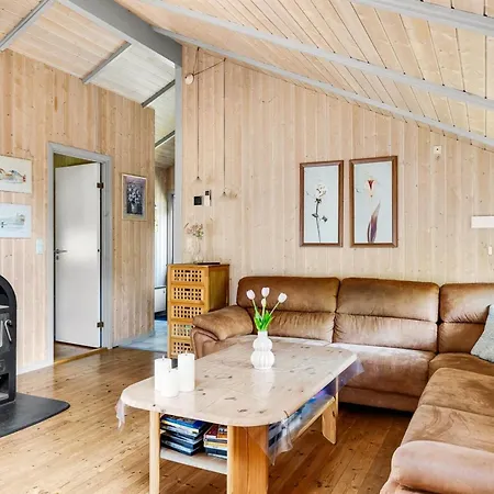 Athislus - 30km From The Sea By Interhome Semesterbostad