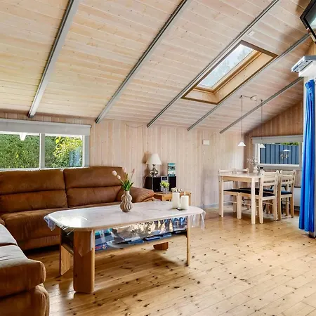 Athislus - 30km From The Sea By Interhome Hébergement de vacances